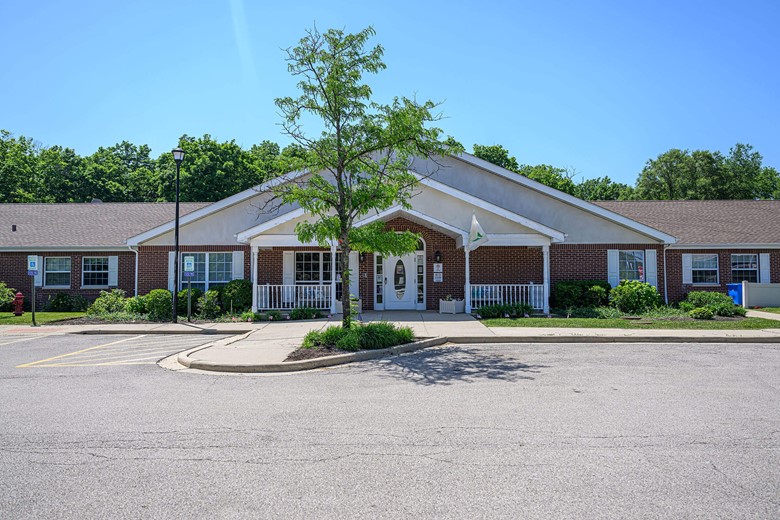 Image of Arden Courts of Northbrook (1)