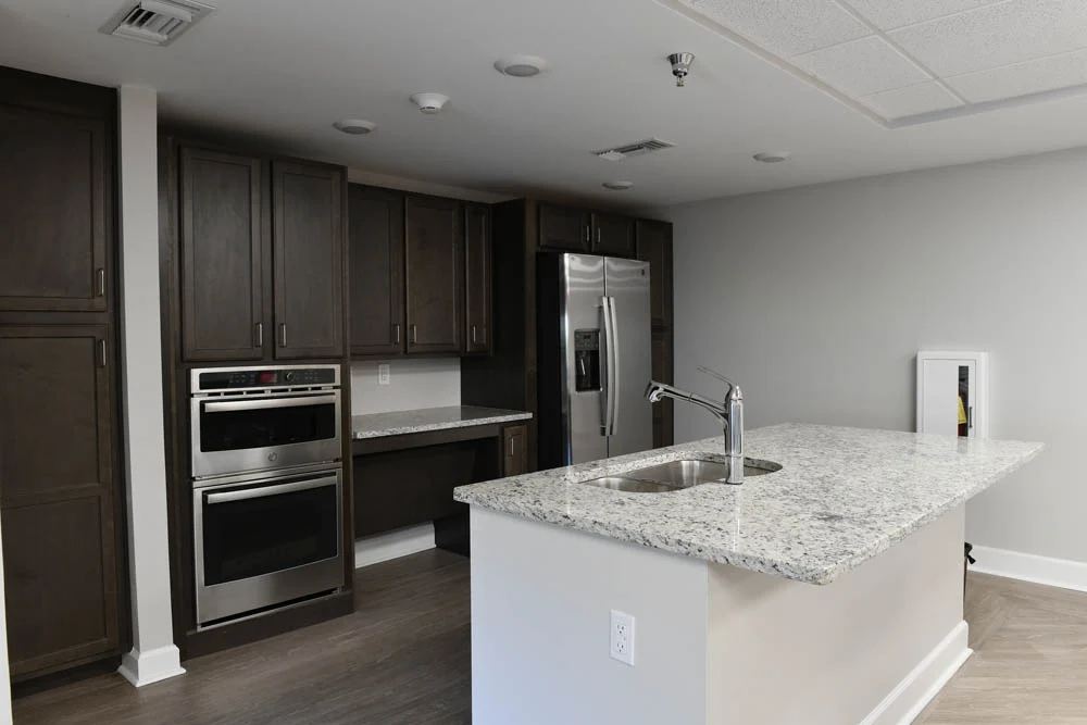 Image of John Sparks Manor (3)