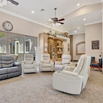 Image of Leti's at Valencia (2)