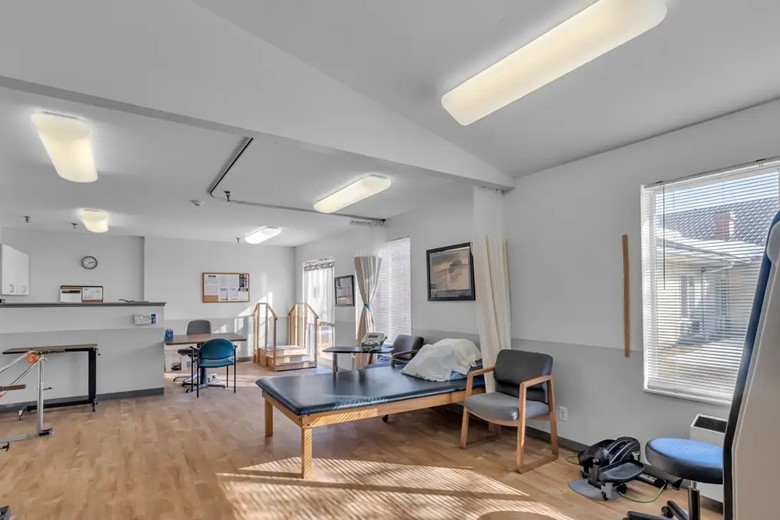 Image of Moweaqua Rehabilitation & Health Care Center (10)