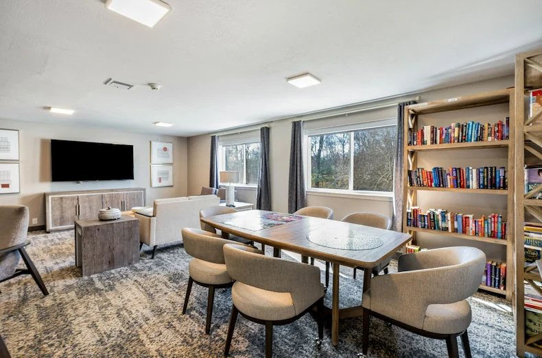 Image of Summer Place (8)