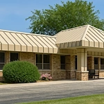 Image of Avina on 32nd (1)