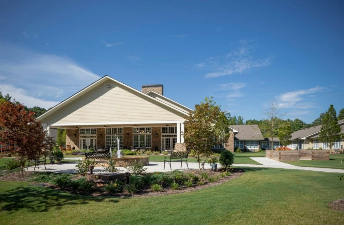 Image of Manor Lake Athens (2)