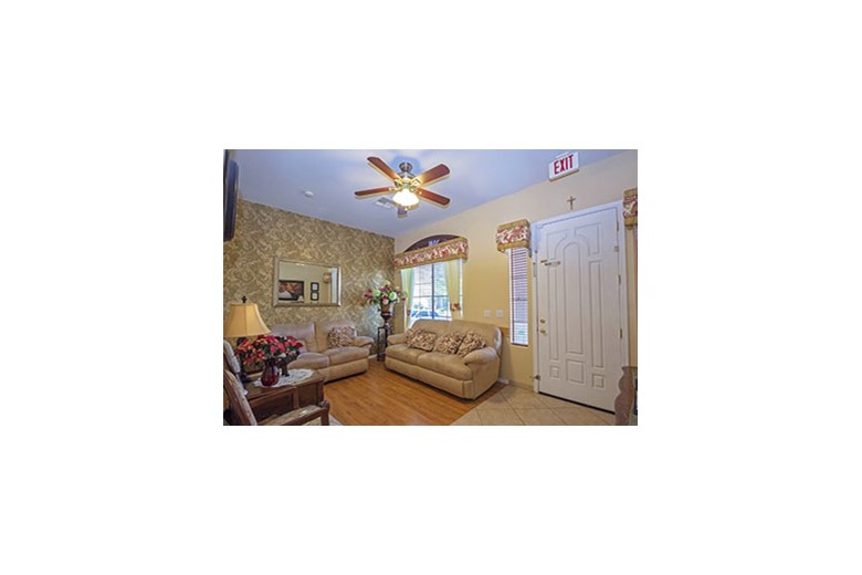 Image of A Paradise for Parents - 164th Lane (8)