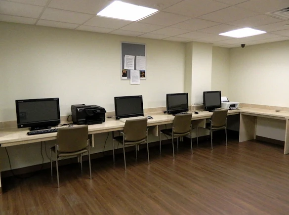 Image of Park Tower Apartments (3)