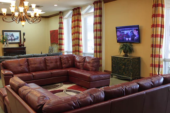 Image of Golden Estates Rehabilitation Center (2)