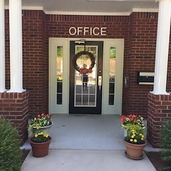 Image of Lucky Pointe (2)