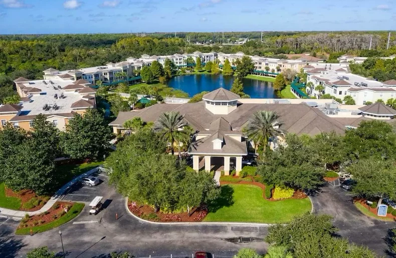 Image of Aston Gardens at Tampa Bay (1)