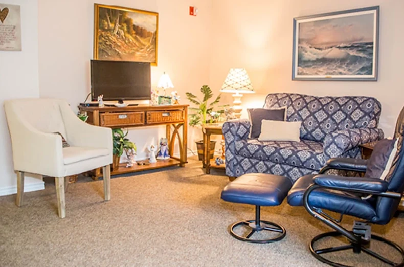 Image of Oak Tree Assisted Living (8)