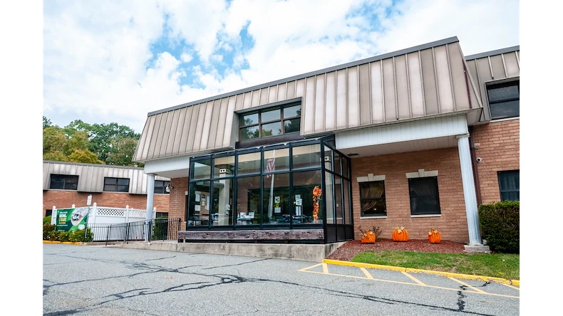 Image of Oakland Rehab & Healthcare Center (1)