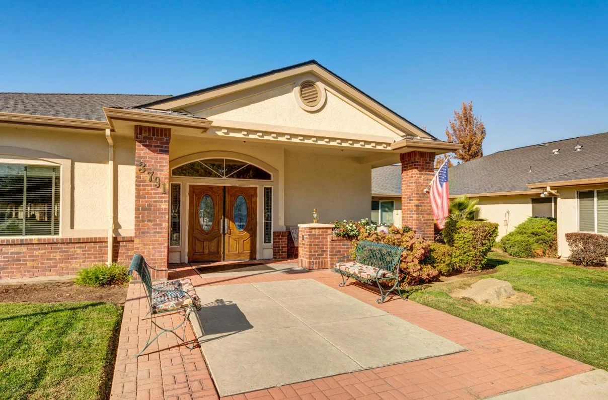 Image of Cogir of Turlock (2)