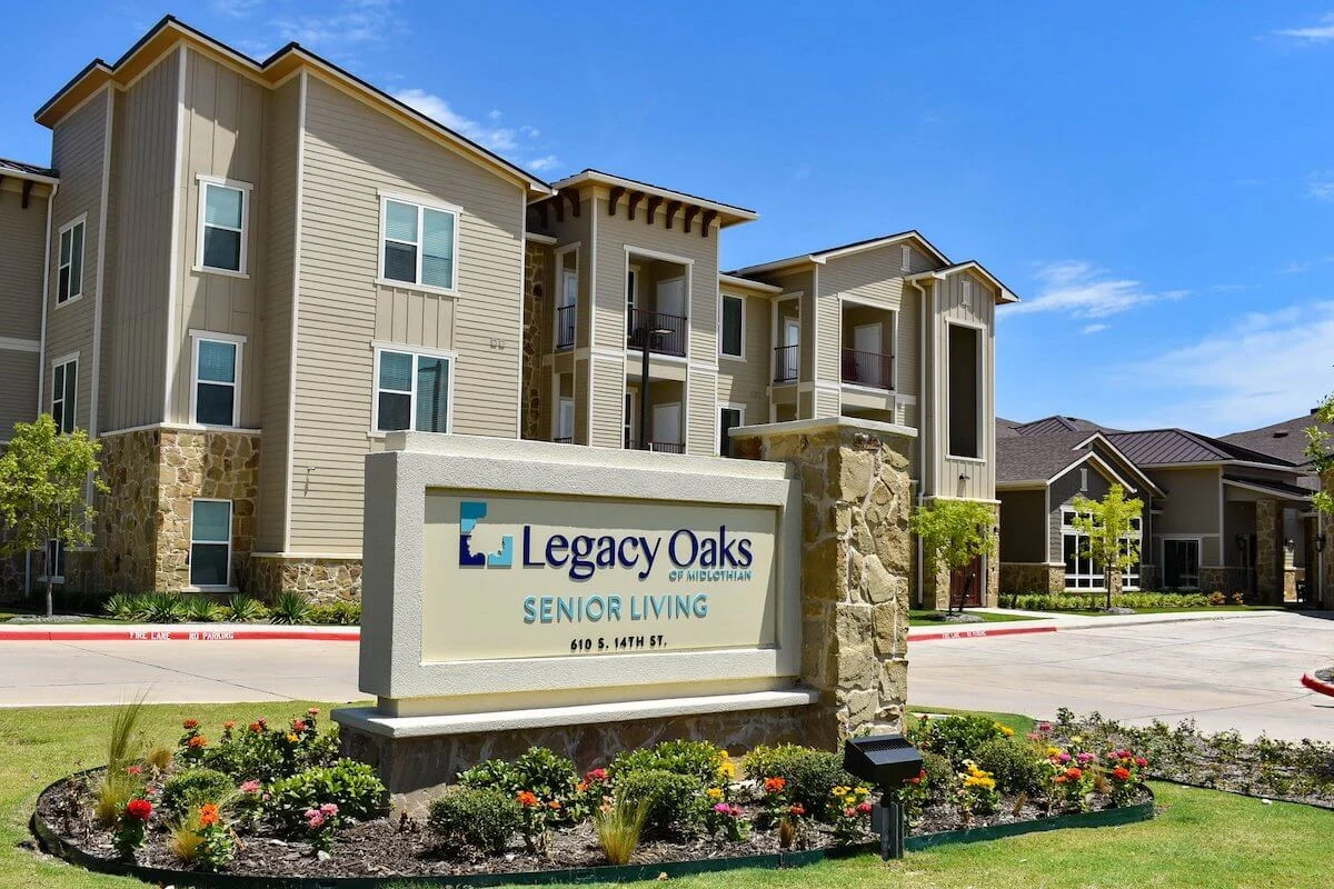 Image of Legacy Oaks of Midlothian Senior Living (1)