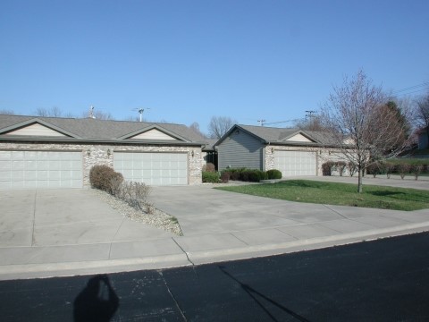 Image of Imboden Creek Villas (2)