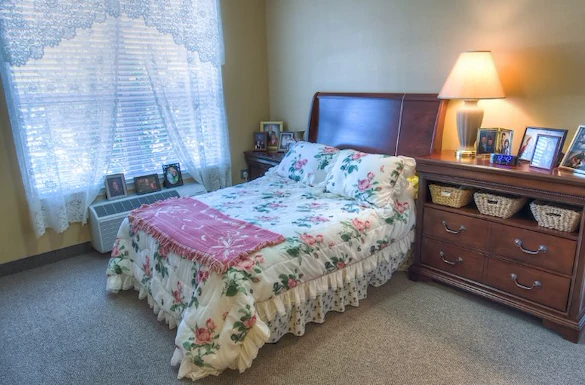 Image of The Mansion at Waterford Assisted Living (9)