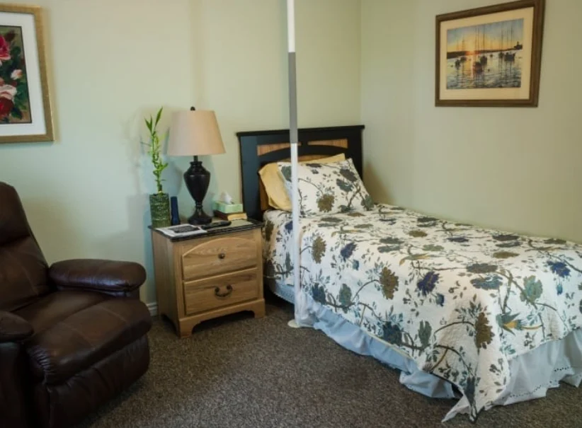 Image of Serenity House Assisted Living at Hoyt Street (8)