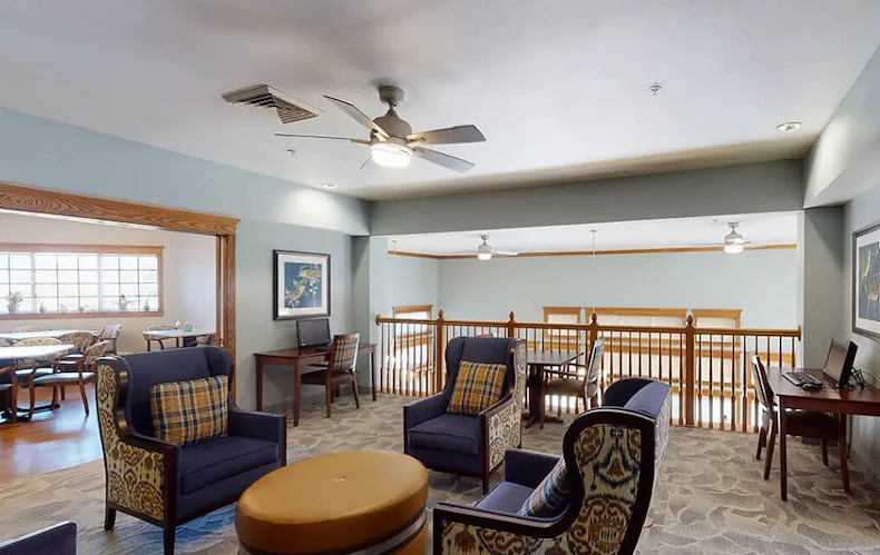 Image of Grand Emerald Place (4)