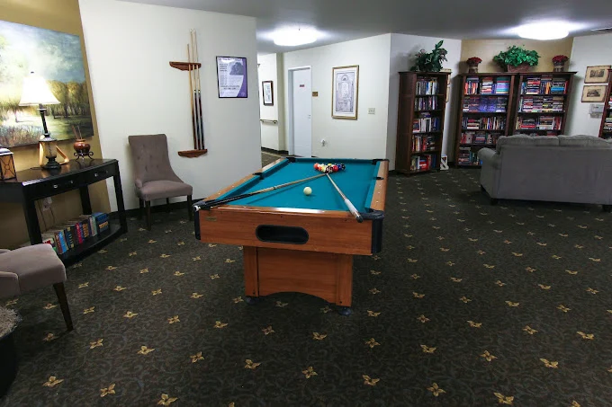 Image of The Iris by Bonvaneture (6)