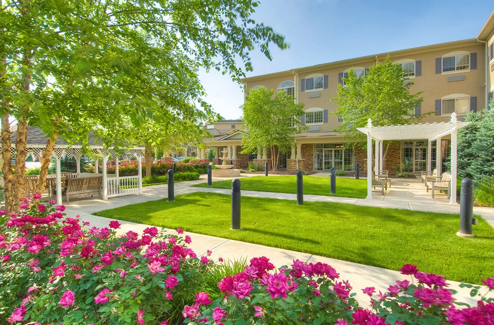 Image of Bridge at Garden Plaza (3)