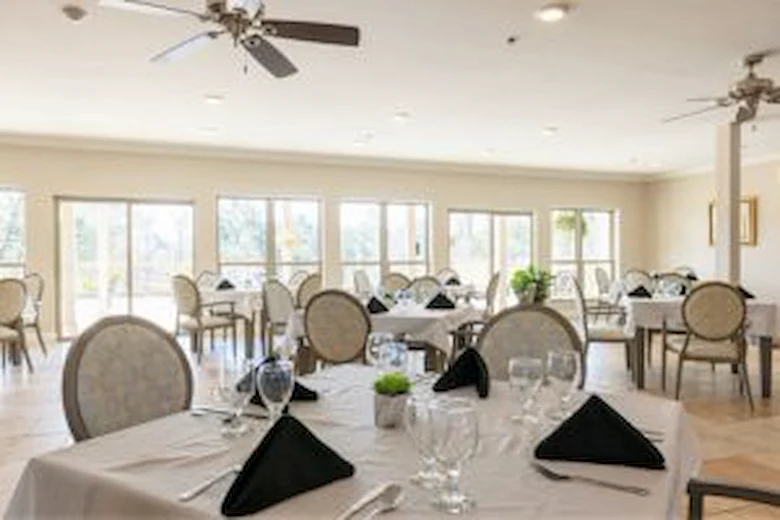 Image of SummerHouse Bay Cove (4)