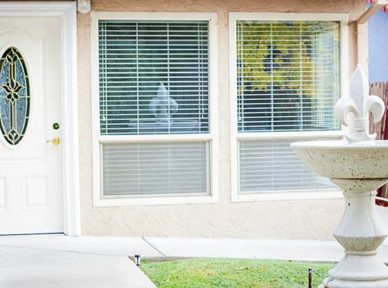 Image of Hampshire Manor (2)