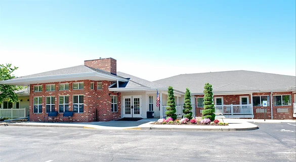 Image of Autumn View Gardens Creve Coeur (1)