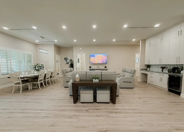 Image of Embracing Assisted Living (2)