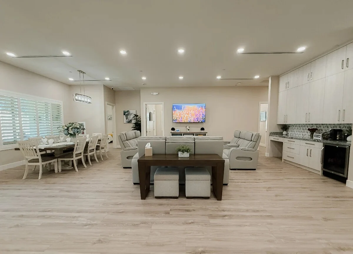 Image of Embracing Assisted Living (2)