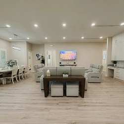 Image of Embracing Assisted Living (2)