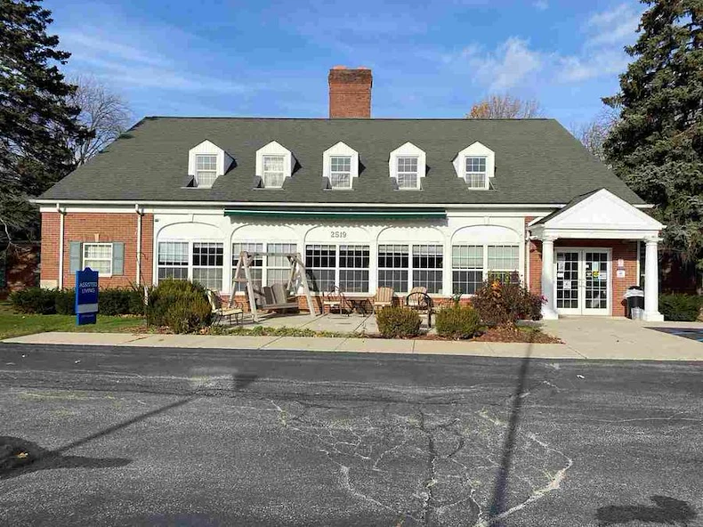 Image of Majestic Care Of Toledo Assisted Living (1)