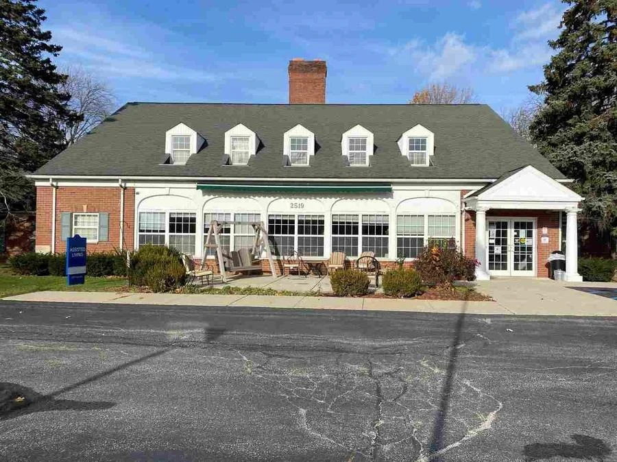 Image of Majestic Care Of Toledo Assisted Living (1)