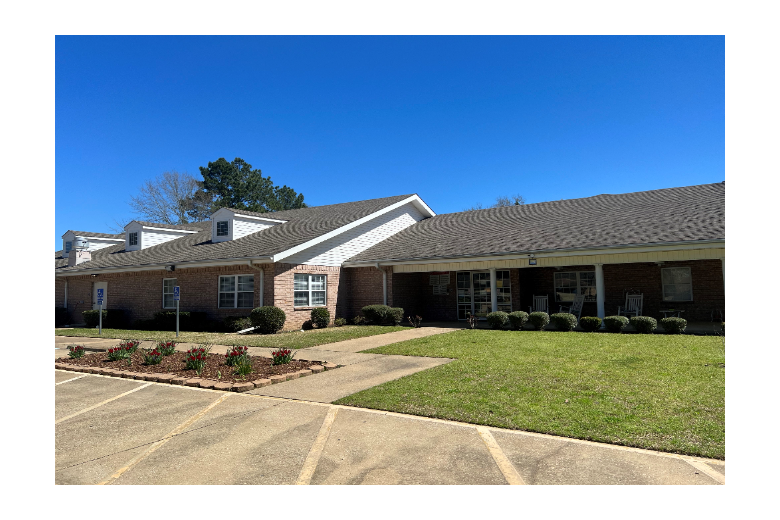 Image of Pine Lodge (1)