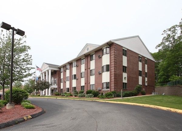 Image of Ahepa 250 III Senior Apartments (1)