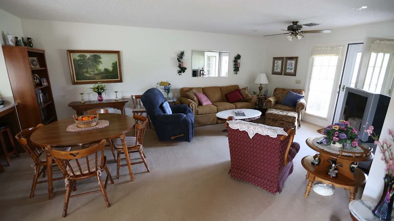 Wisteria Place Independent Living, independent living in Abilene, TX, living room