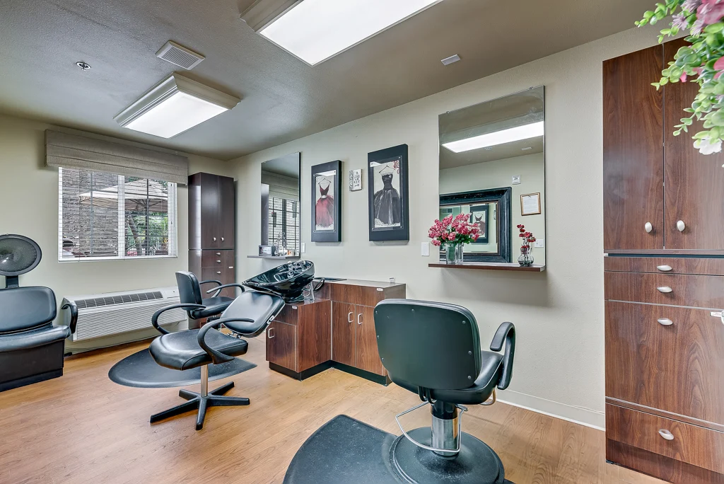 Image of Costa Mesa Senior Living (7)