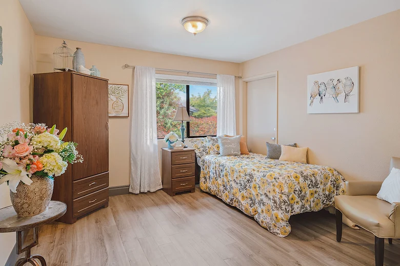 Image of Senior Care Villa of Loomis (2)