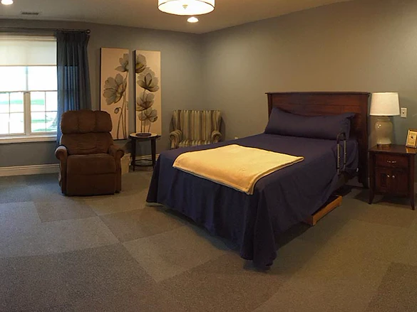 Image of Hennis Care Centre Of Dover (5)