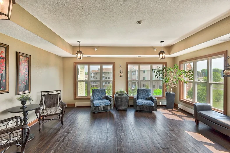 Image of Water’s Edge Senior Living (6)