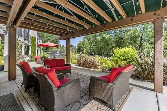 Image of Aegis Living Redmond (3)