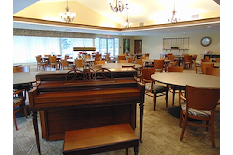 Image of Marsh Pointe Apartments (4)
