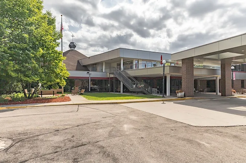 Image of Woodlake Care Center (1)