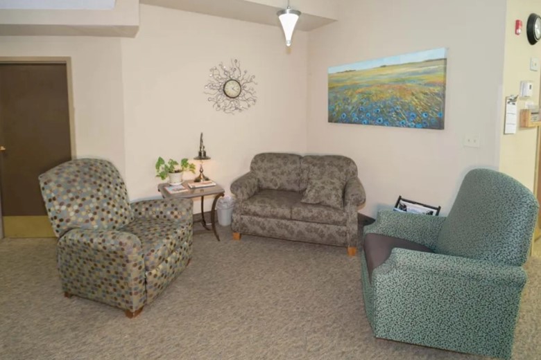 Image of Hillcrest Health Care Center (3)