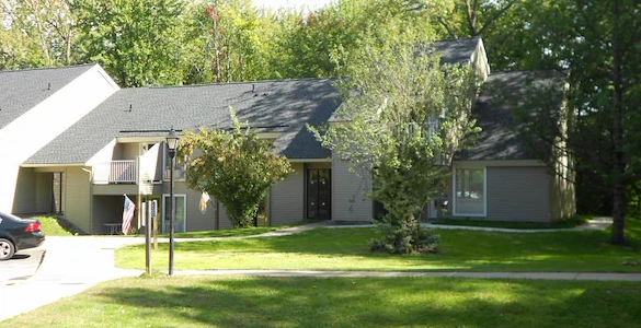 Image of Centerville Court (2)