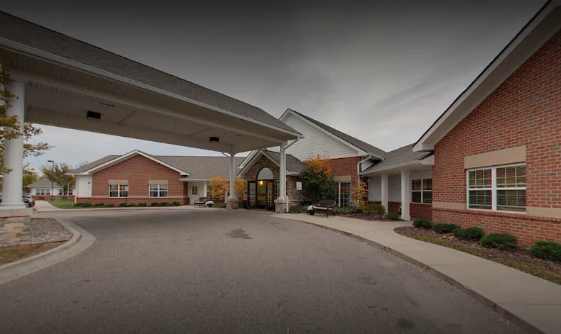 Image of Regency At Grand Blanc (1)