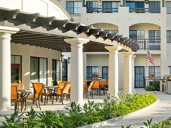 Image of Atria HillCrest (3)