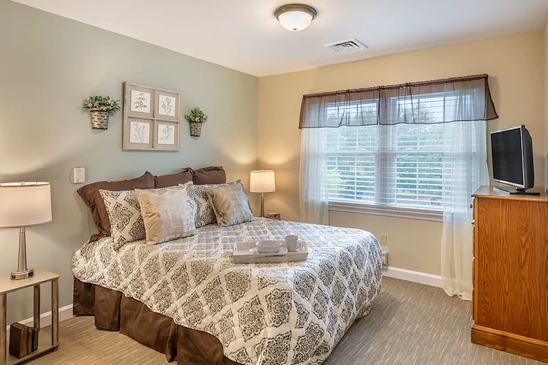 Image of Haslett Pointe (9)