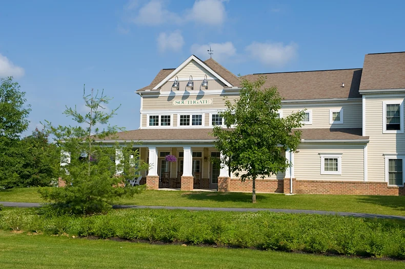 Image of Southgate Apartments (1)