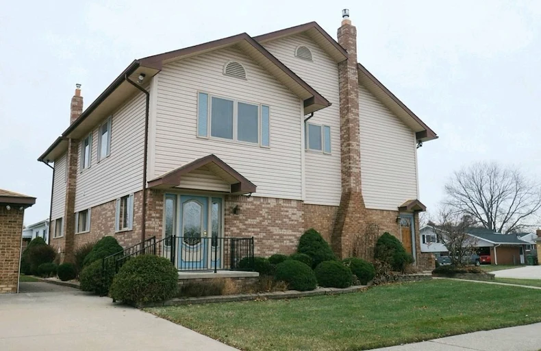 Image of OakBrook Senior Living at Southgate (1)