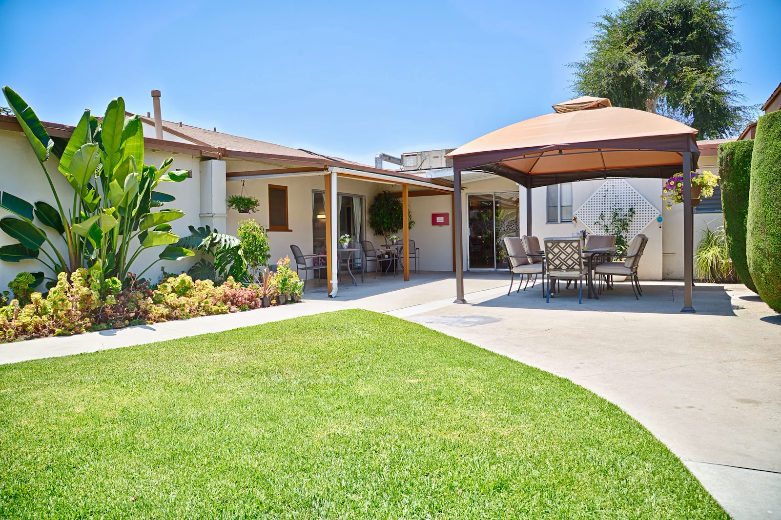 Image of The Gardens Of El Monte (3)