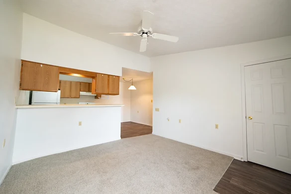 Image of Shady Oak Village Senior Living Apartments (8)