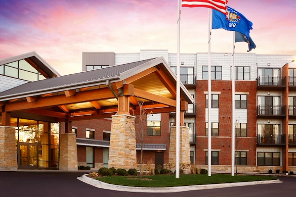 Image of Ciel of Shorewood (1)